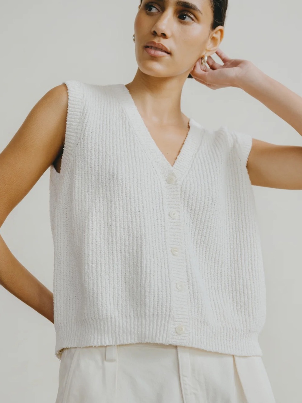 OZMA Edie Vest Organic Cotton Bouclé Ecru Button Up Sleeveless Cream Tan XS /S